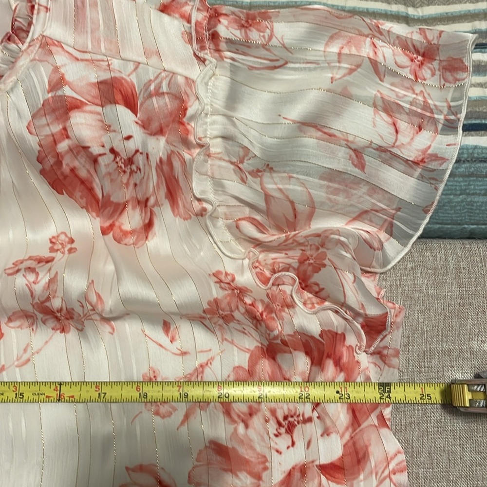 Haver & Blair Blouse Size 1X Cream/pink floral/gold thread accent - Picture 8 of 10